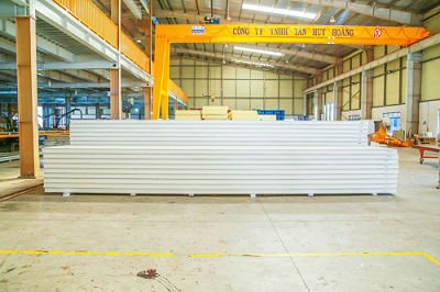 لوحة العزل EPS